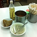 肉粽&四神湯.JPG