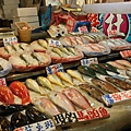 吃生魚片@碧砂漁港4.JPG