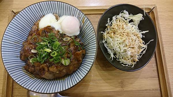 炙燒牛飯1