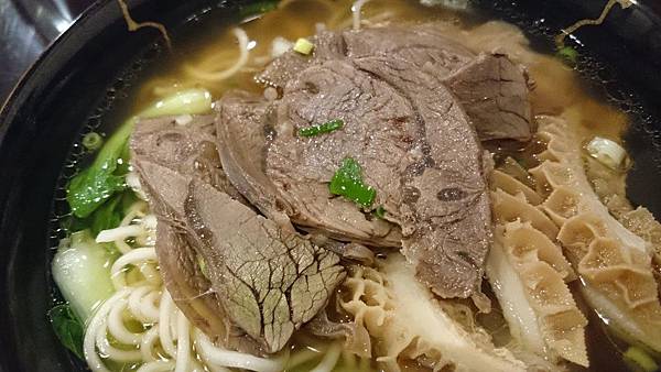 招牌牛肉麵3