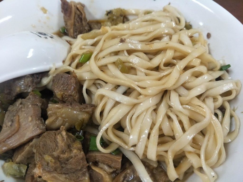 乾拌牛肉麵3.jpg