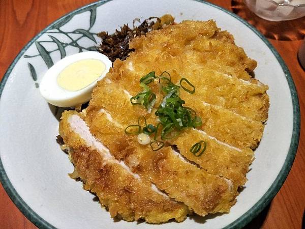 炸豬排丼