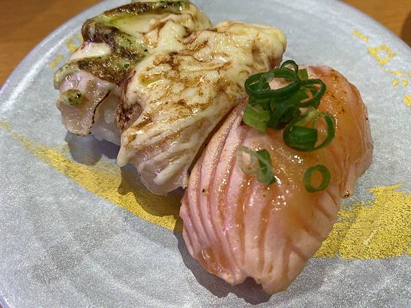 白盤子-炙燒鮭魚3種2.jpg