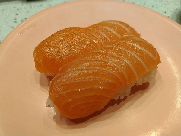 鮭魚握壽司1.jpg