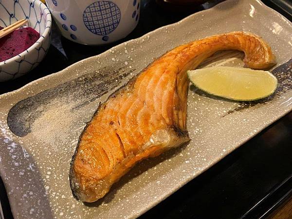 烤鮭魚套餐2.jpg