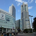 P1080874地標LANDMARK在眼前.JPG