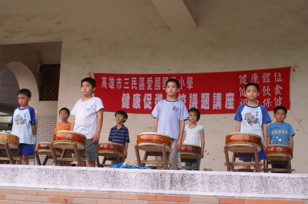 14926300c6d30a.jpg
