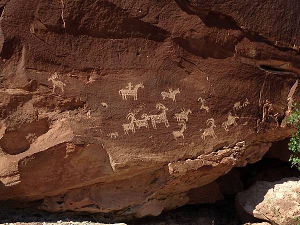 Ute Petroglyphs