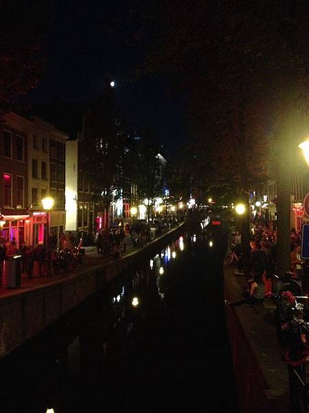 IMG_1554.jpg IMG_1554.jpg