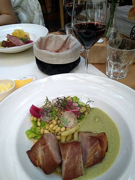 IMG_20190518_125845.jpg5613702183762992267 IMG_20190518_125845.jpg5613702183762992267