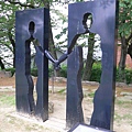 平和公園裡的雕塑3