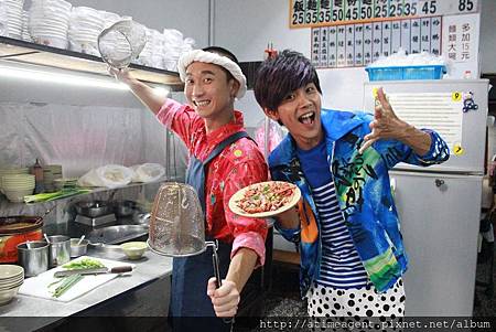 75d8e38ff5bbc6fe5c79544372470bfb