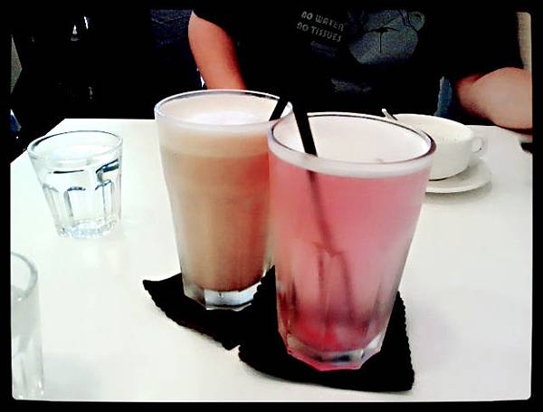 樂丘奶茶+玫瑰冰釀