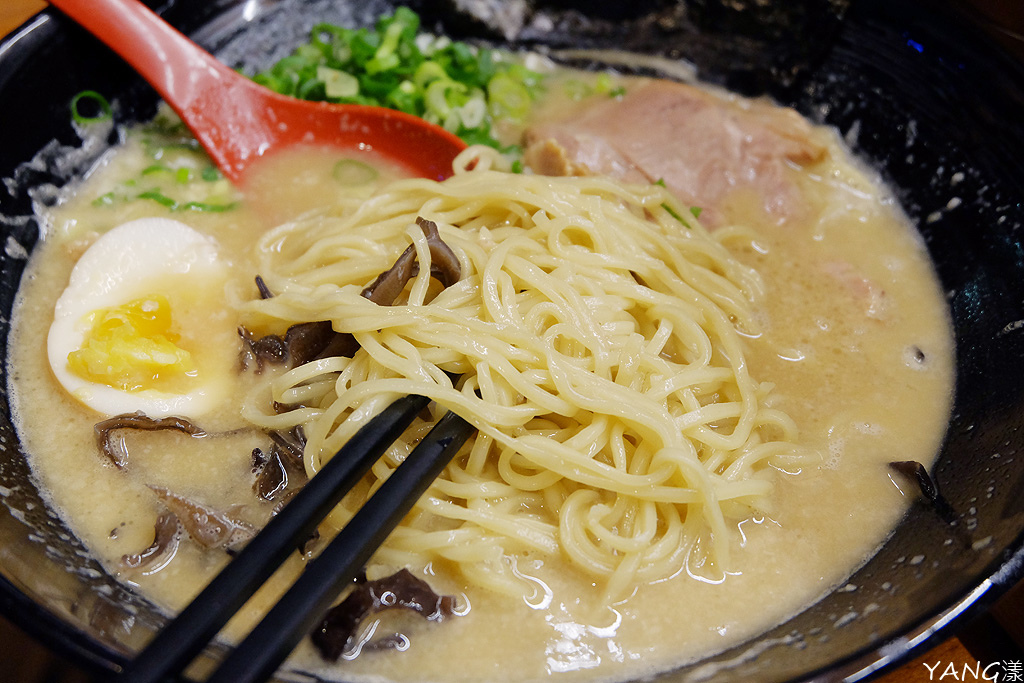 道楽屋台--豚骨ラーメン