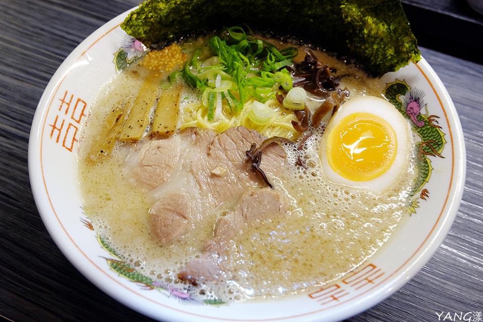 麺魂家--特製濃厚豚骨ラーメン