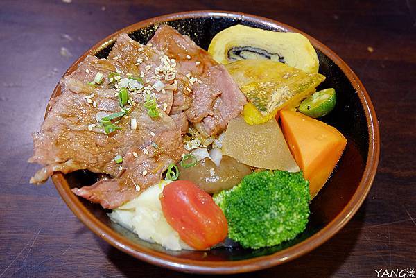 八坂丼屋--醬烤安格斯黑毛牛丼