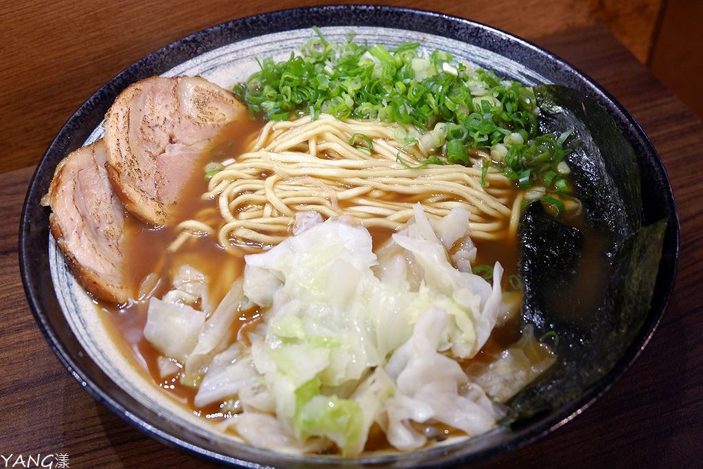 京風醤油ラーメン