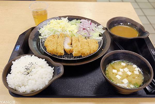 里脊豬排＋咖哩