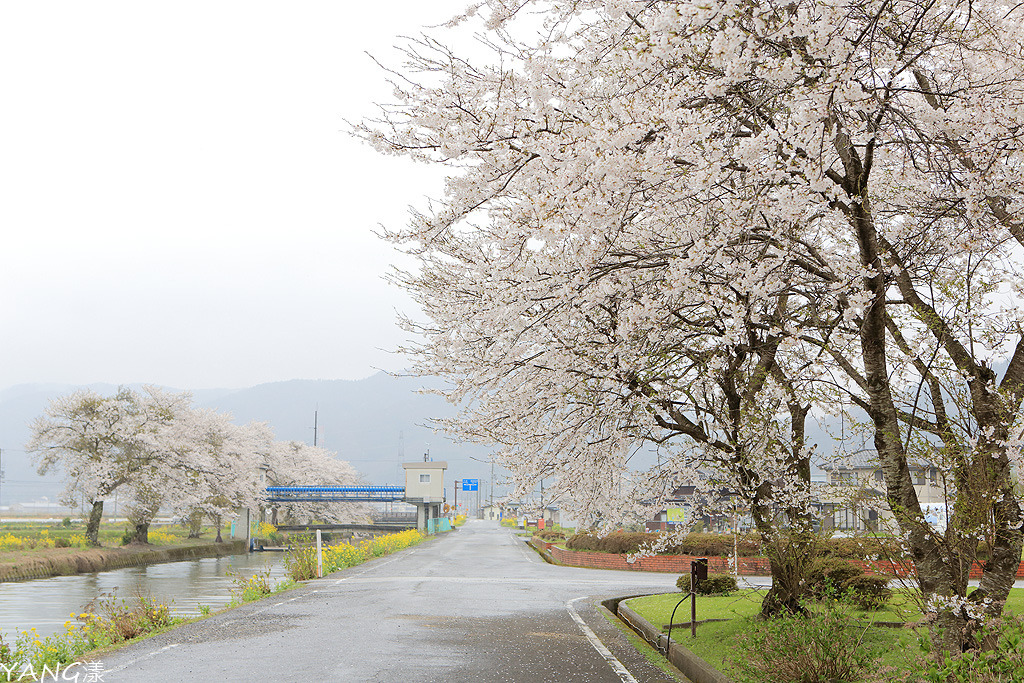 余吳湖