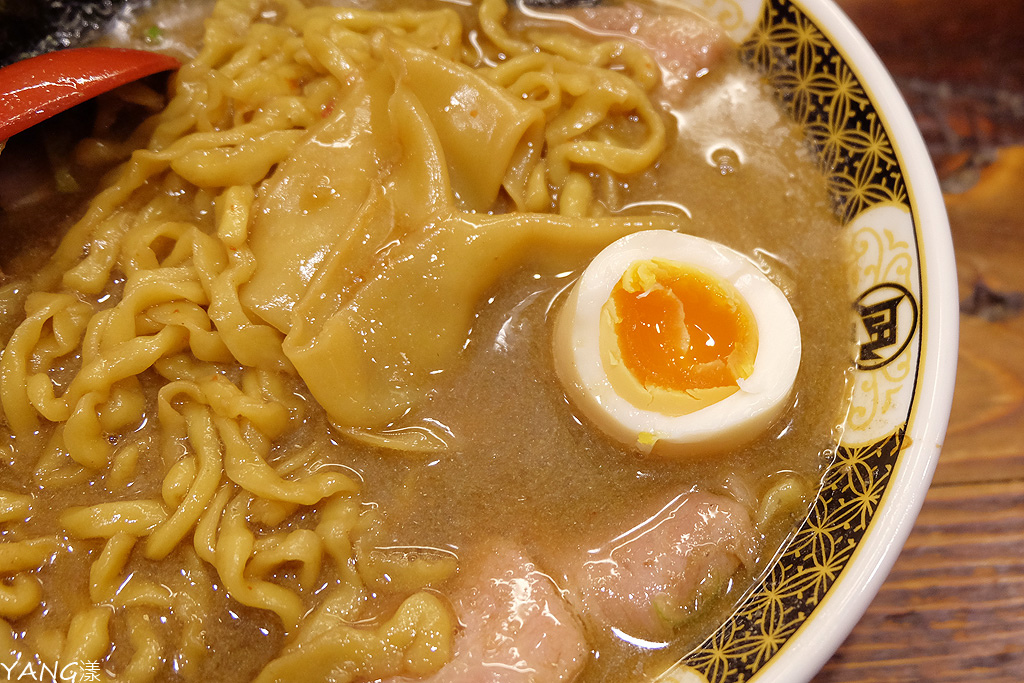 すごい煮干ラーメン凪大宮店