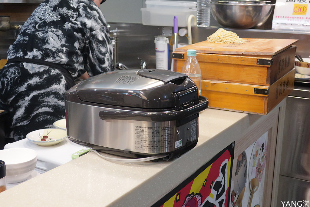 鷹流東京蝦拉麺小櫻