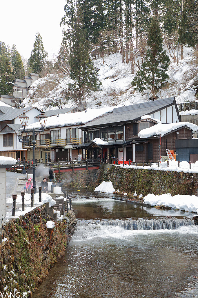 銀山溫泉