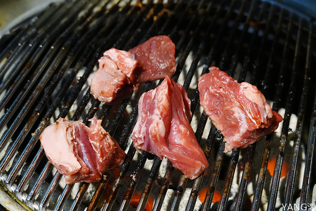 肉倉韓國烤肉