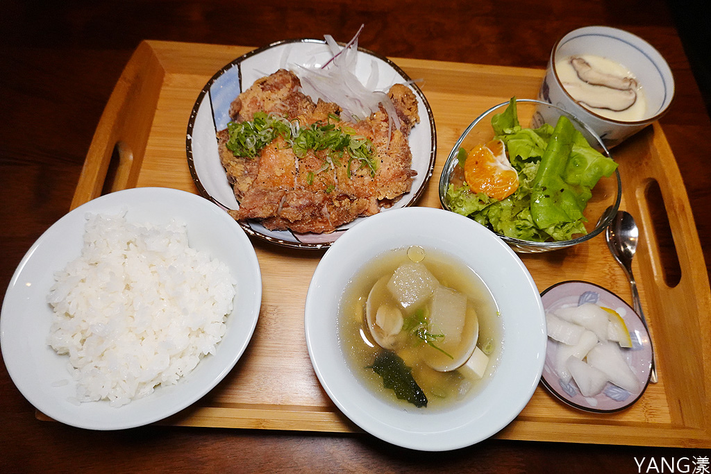 信宅食堂餐酒館