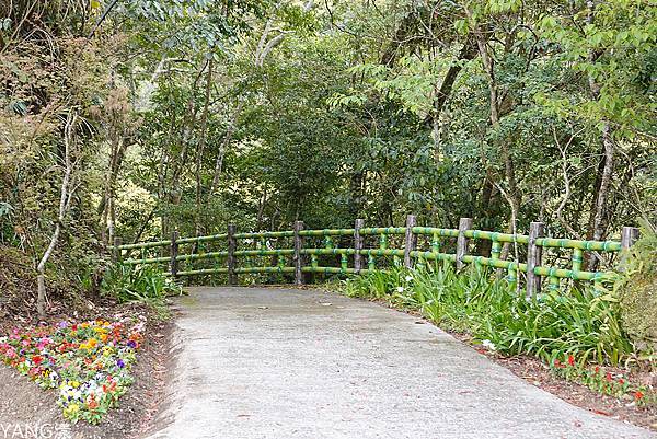 拉拉山秘密花園