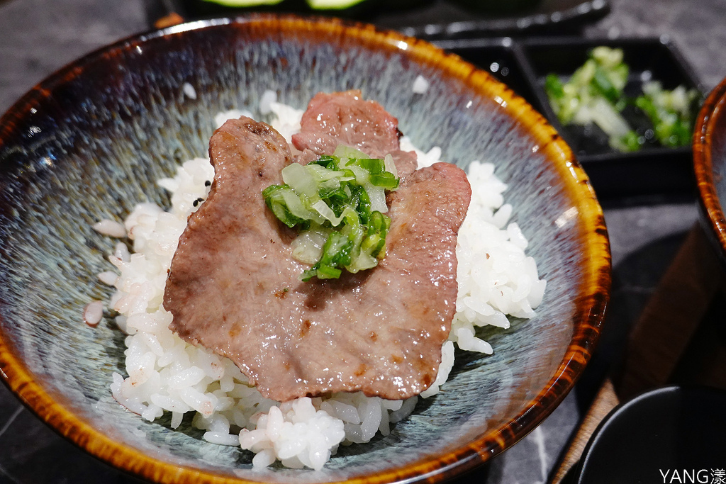 【雙北】雙北單人用餐友善燒肉店推薦，一個人吃燒肉也可以很滿足