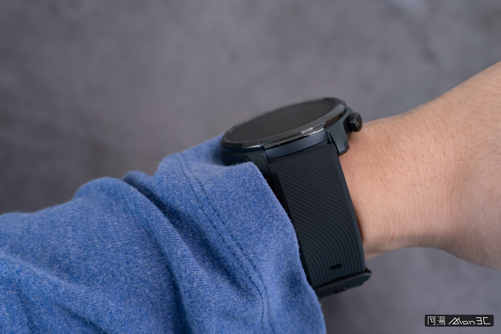 「開箱」智慧手錶健康功能更進化　戶外運動也實用