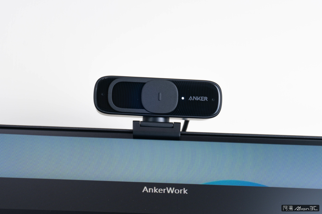 「开箱」AnkerWork PowerConf C300 视讯镜头 &amp; PowerConf+ 视讯会议就靠它们