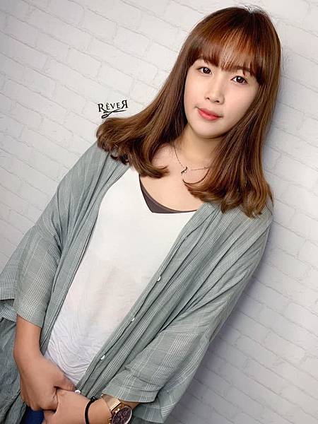 女生燙髮推薦設計師