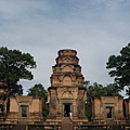 荳蔻寺全景