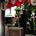 旁邊就是不動明王的神社