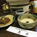 旁邊那一碗是山藥泥
