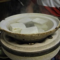 一人好像是五塊吧