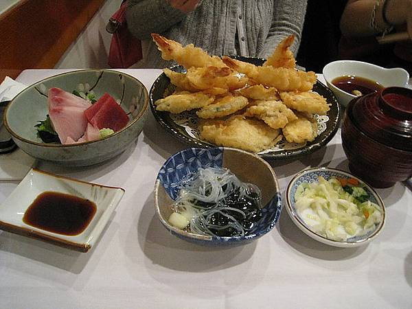 真的是貴的要死的日本料理店