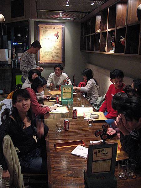 一桌12人