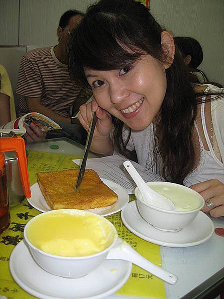 我和wawa去澳洲牛奶公司吃早餐