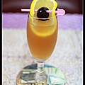 杏仁酸酒.JPG