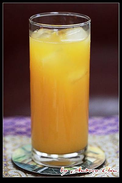 IMG_9018_Harvey Wallbanger.jpg