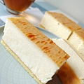 台南重乳酪蛋糕推薦-安格高鈣乳酪 • 千層蛋糕,有原味:芋頭:檸檬三種口味,可以當台南伴手禮或彌月蛋糕4-3.jpg