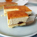 台南重乳酪蛋糕推薦-安格高鈣乳酪 • 千層蛋糕,有原味:芋頭:檸檬三種口味,可以當台南伴手禮或彌月蛋糕6-4.jpg