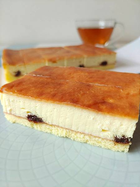 台南重乳酪蛋糕推薦-安格高鈣乳酪 • 千層蛋糕,有原味:芋頭:檸檬三種口味,可以當台南伴手禮或彌月蛋糕6-3.jpg
