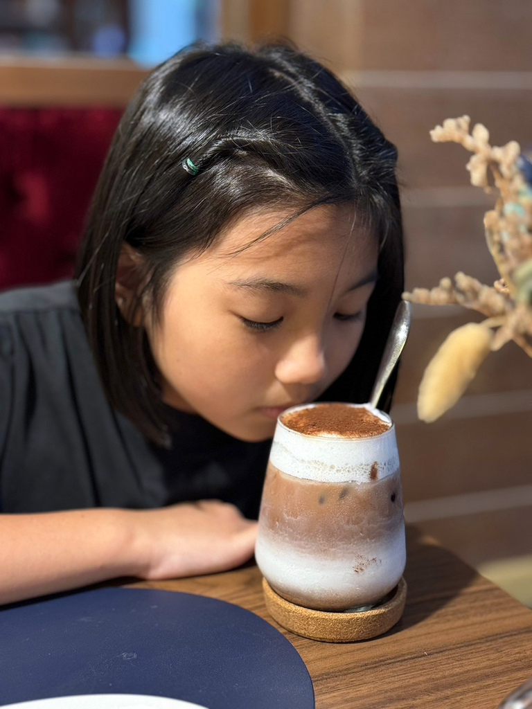 台南美食推薦【暖心時光義法小館】享用精緻義法料理│濃郁巧克力歐蕾