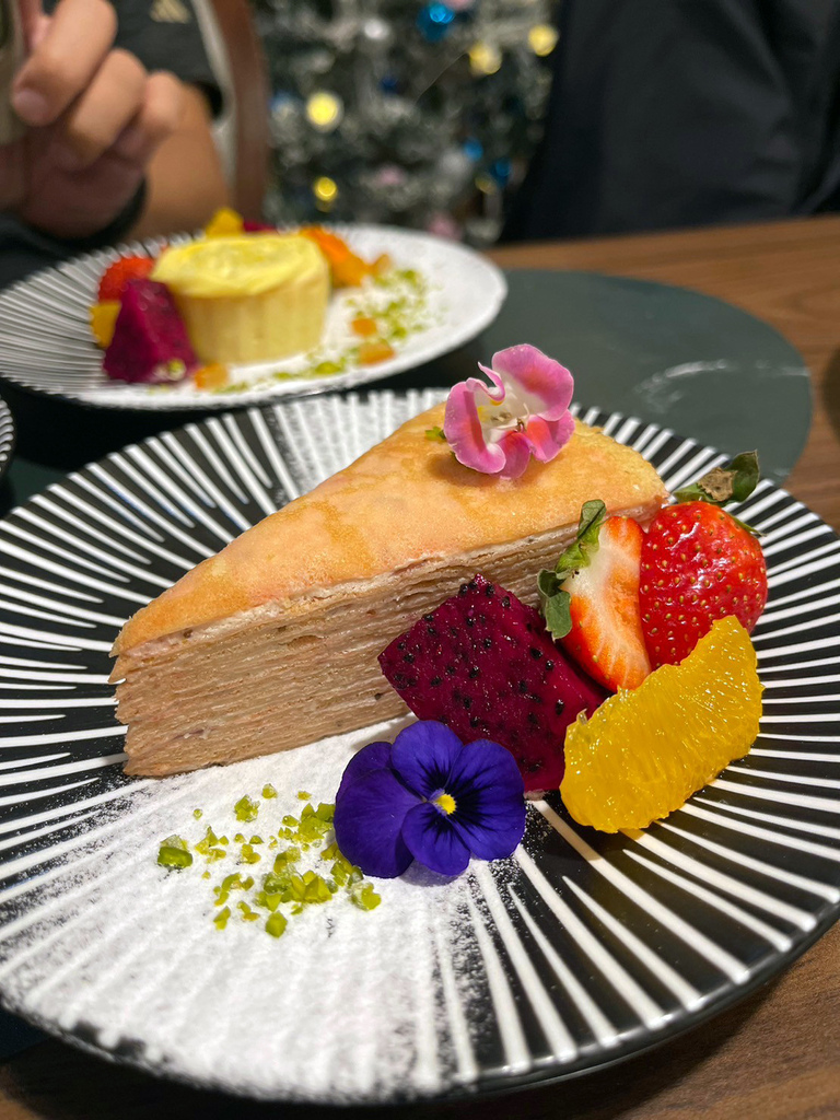 台南美食推薦【暖心時光義法小館】享用精緻義法料理│聖誕甜點組合