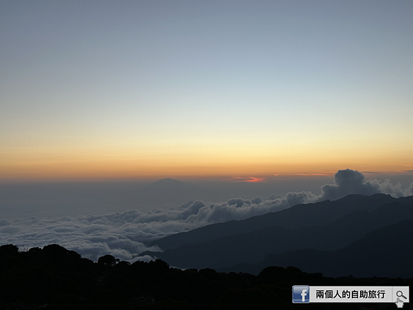 吉力馬札羅 雲海.png