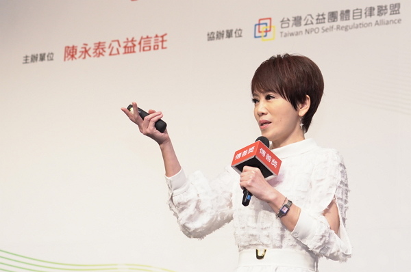 陳雅琳_600.jpg 陳雅琳_600.jpg