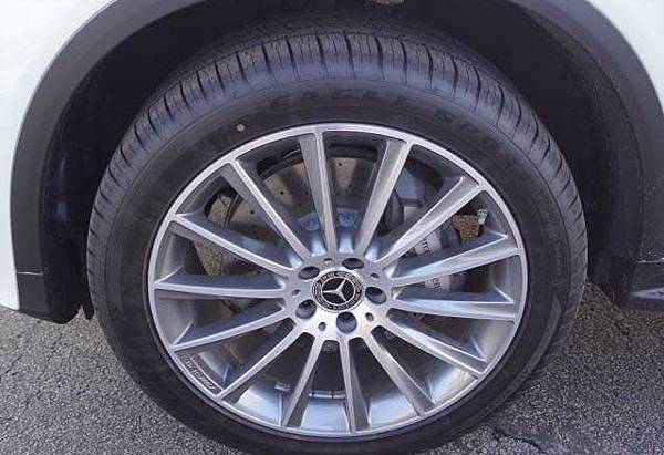 美規外匯車 賓士2018 GLC 300 4MATIC接單分享,美規外匯車 賓士2018 GLC 300 4MATIC開箱分享,美規外匯車 賓士2018 GLC 300 4MATIC評價分享。買賣外匯車推薦建議LA桃園車庫,買賣中古車估價推薦建議請找LA桃園車庫。